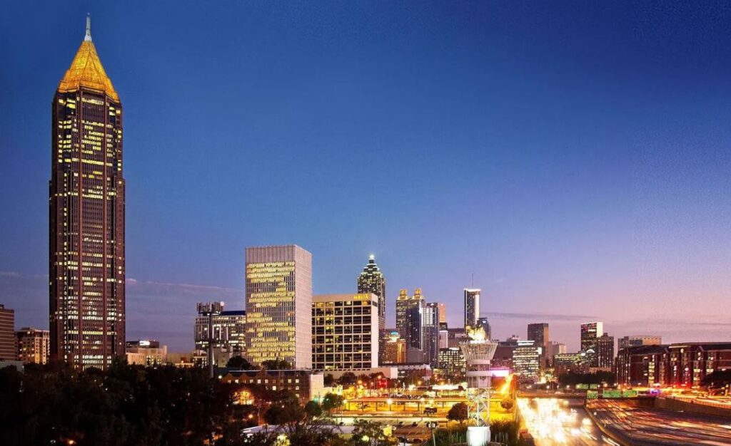 Bank of America Plaza in Atlanta lit at night